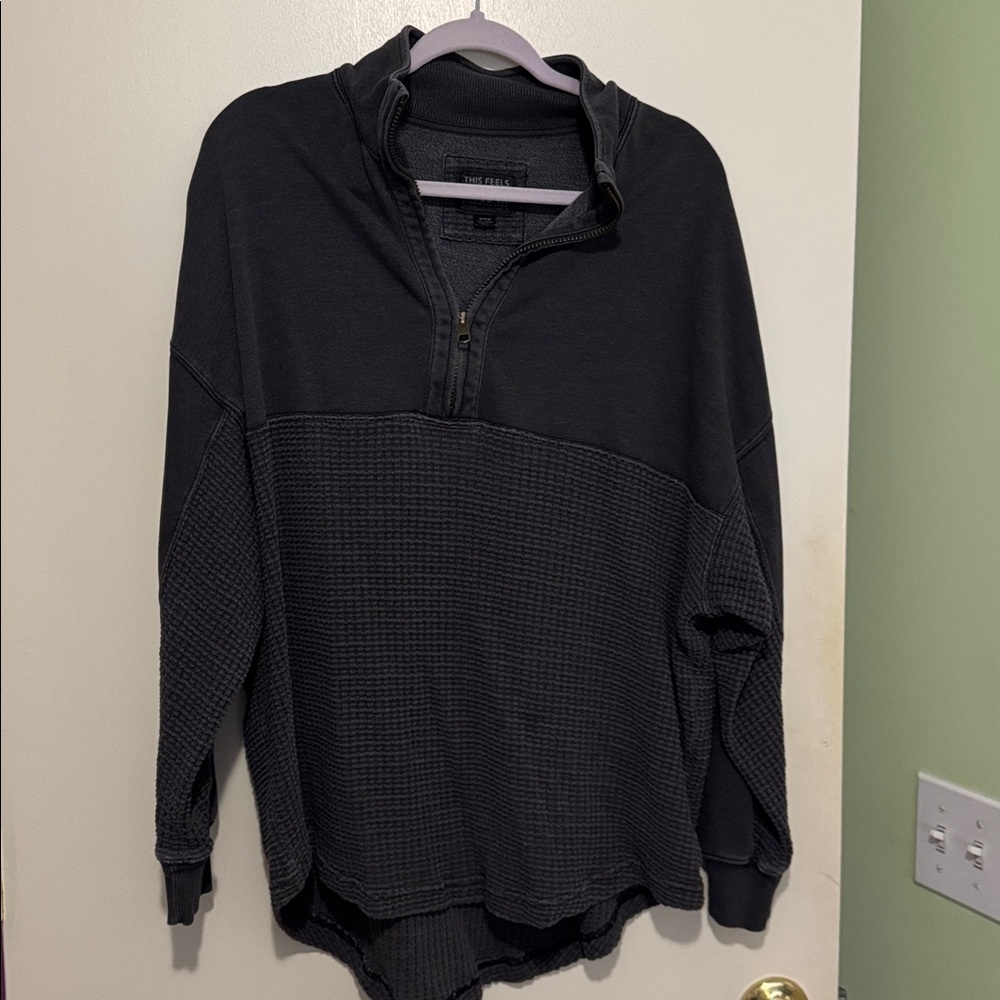 American Eagle Outfitters Gray Textured Half Zip